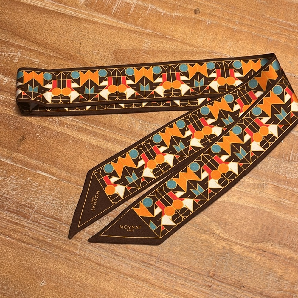 Ultra Rare Moynat Silk Twilly Scarf